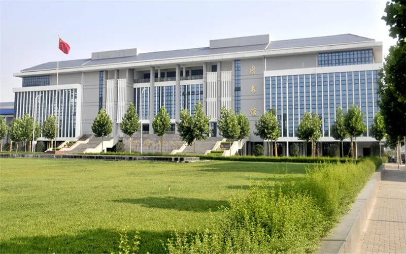 郑州财经学院校园风光